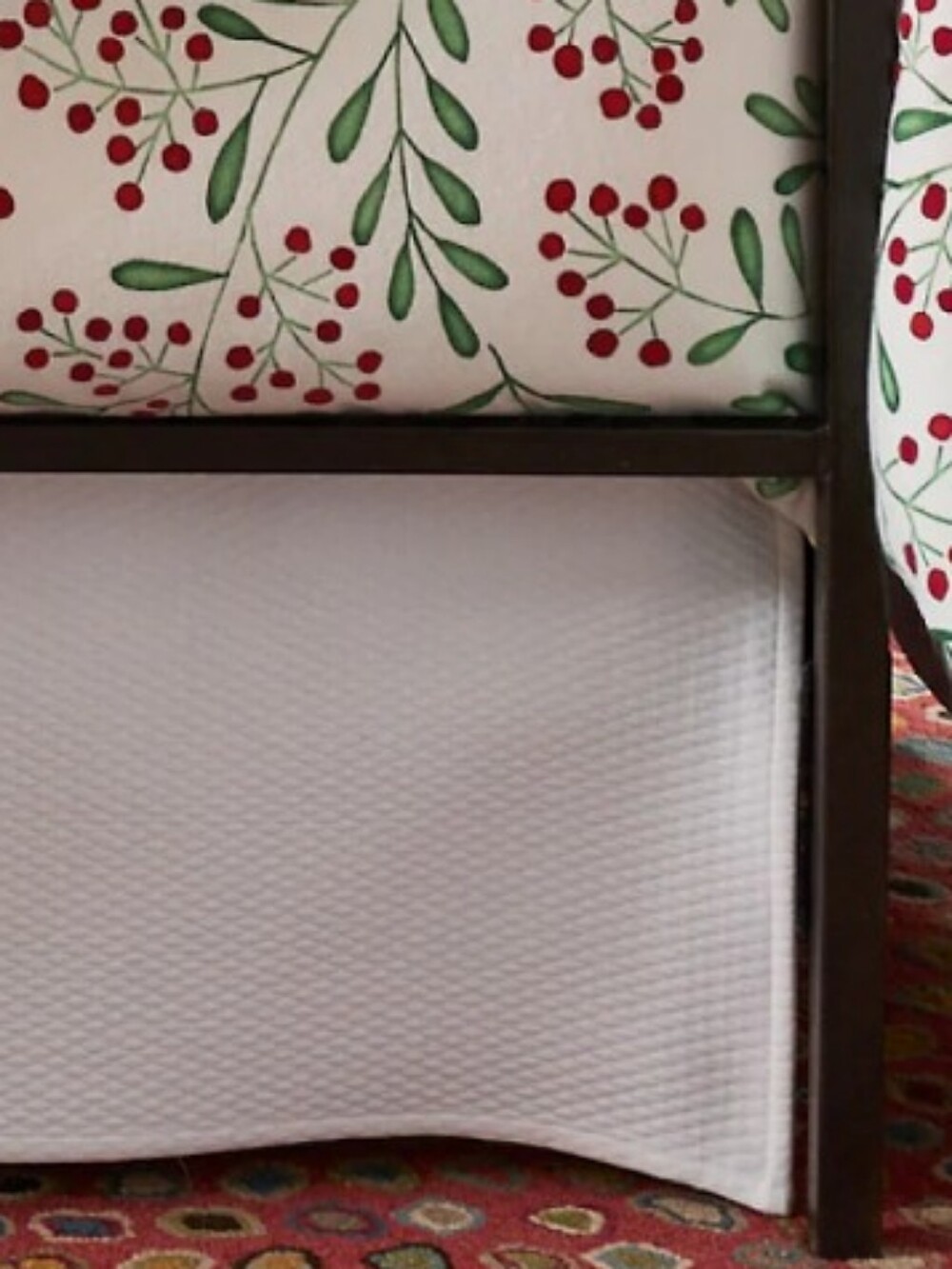 Williams Sonoma Cream Cotton Mini Diamond Matelasse Bed Skirt - Picture 7 of 10